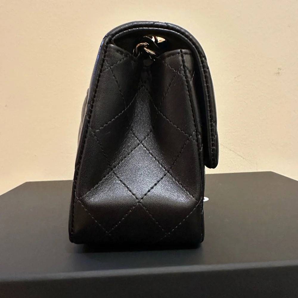 CHANEL 25S CLASSIC BLACK MINI SQUARE FLAP  BAG IN LAMBSKIN FULL SET - Picture 4 of 8